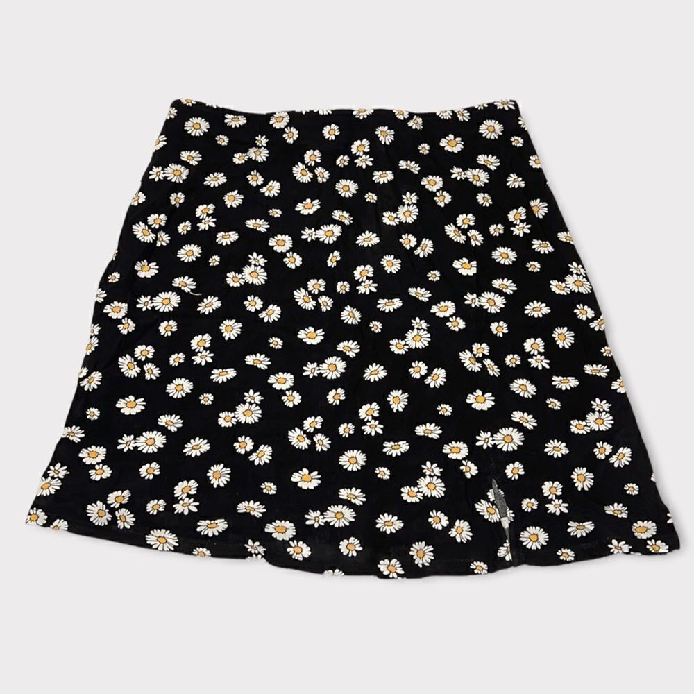 Hollister Girls Black Floral Mini Skirt Size Medium